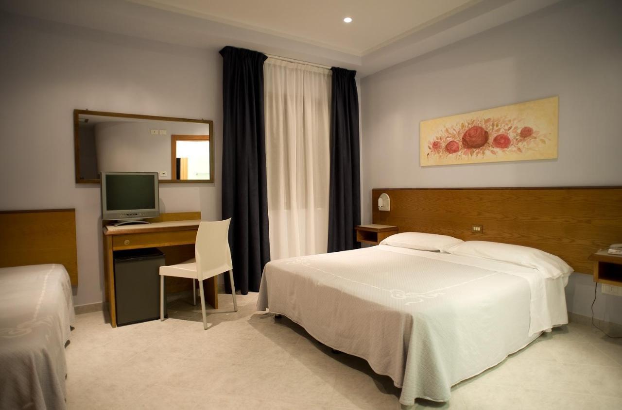 Hotel Sirio Lido di Camaiore Habitación foto